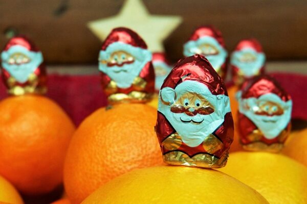 So findest du die besten veganen Weihnachtsmänner im Internet – Tipps für Allergiker