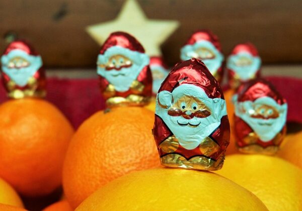 So findest du die besten veganen Weihnachtsmänner im Internet – Tipps für Allergiker
